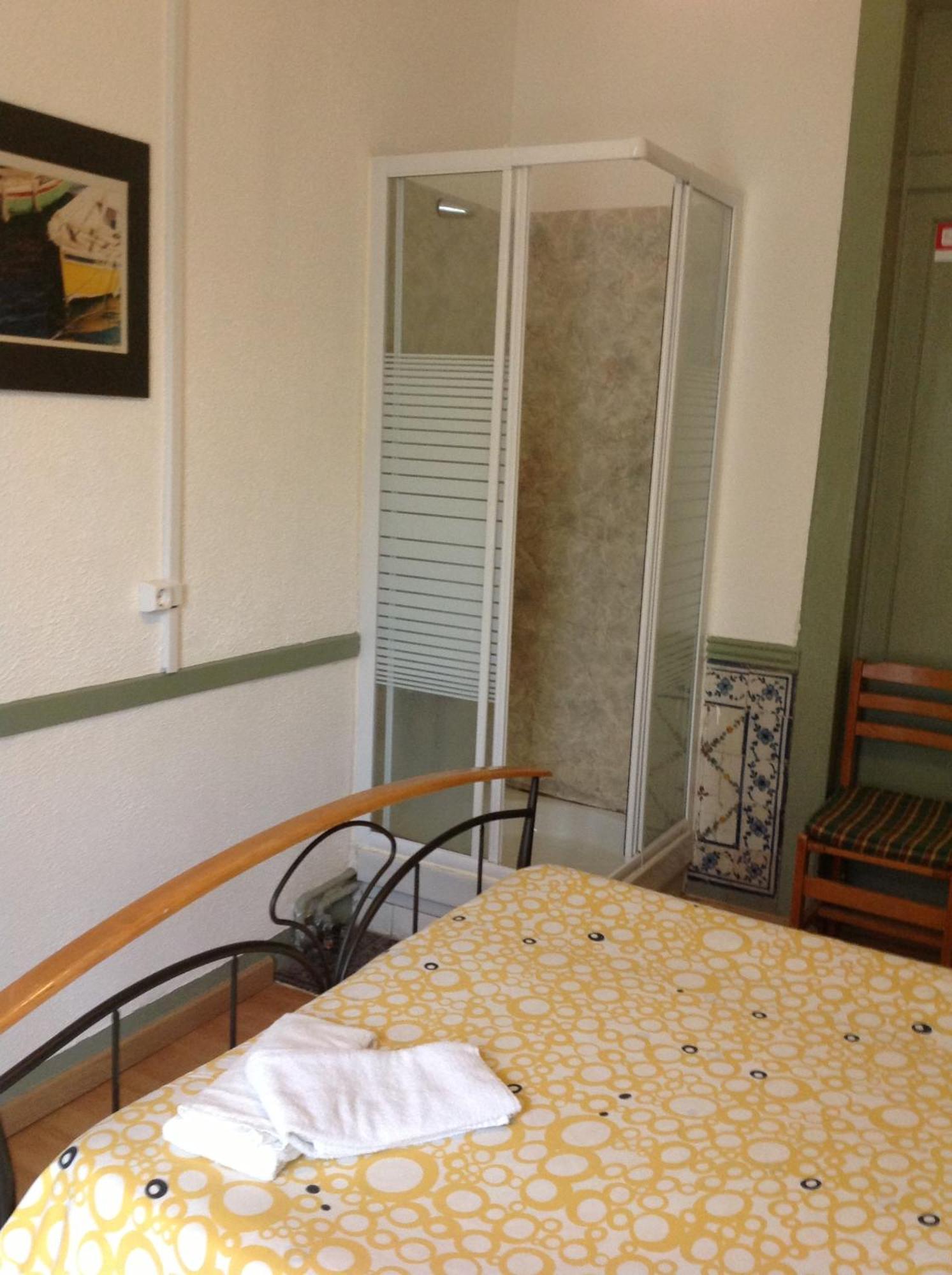 New Aljubarrota Guest House Lisboa Стая снимка