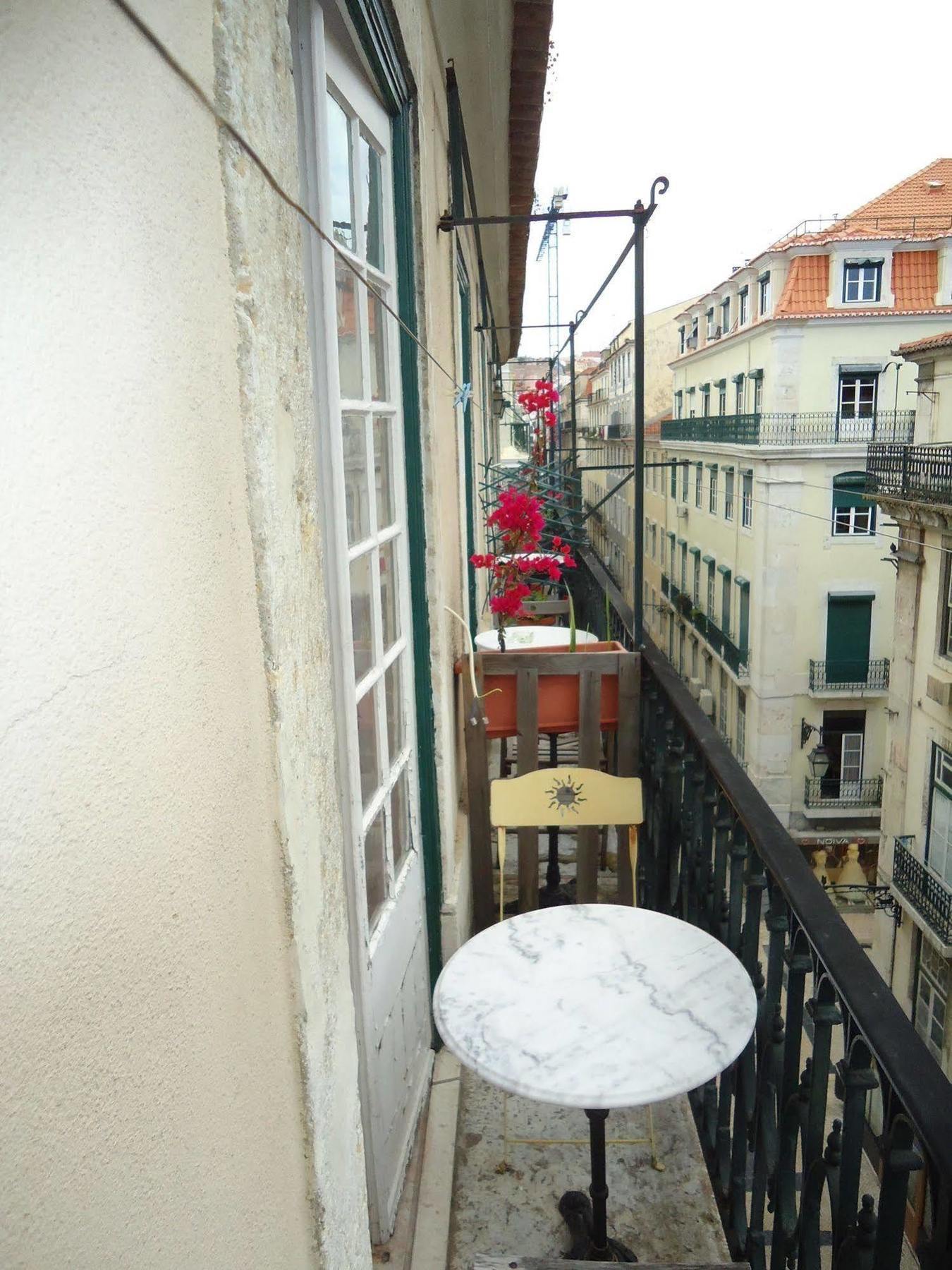 New Aljubarrota Guest House Lisboa Екстериор снимка