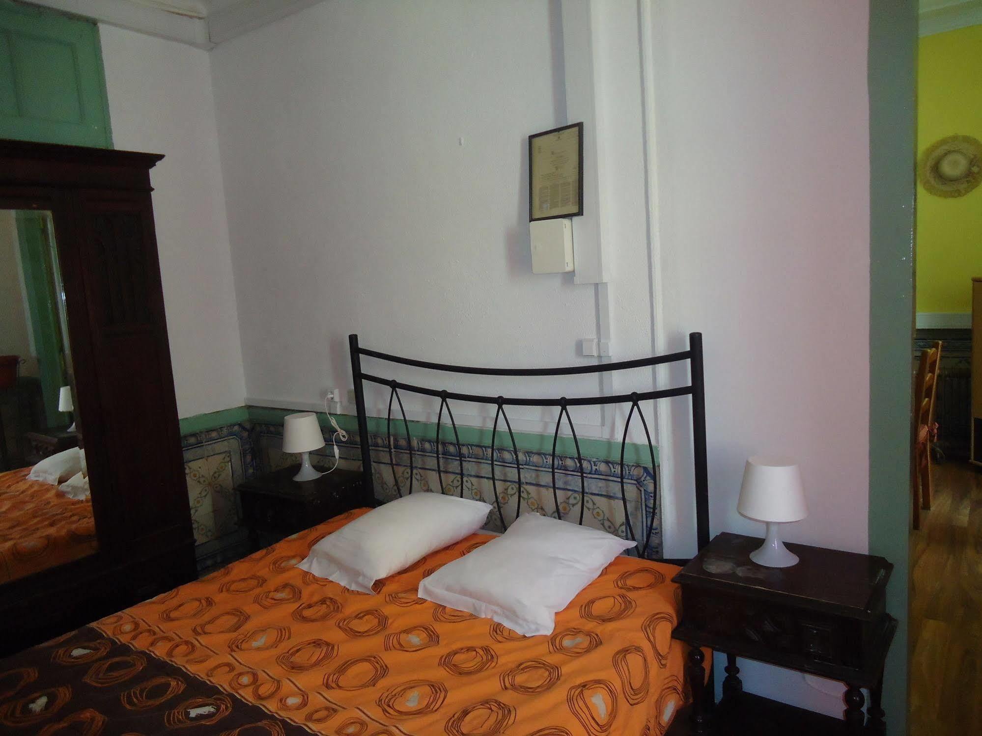 New Aljubarrota Guest House Lisboa Екстериор снимка