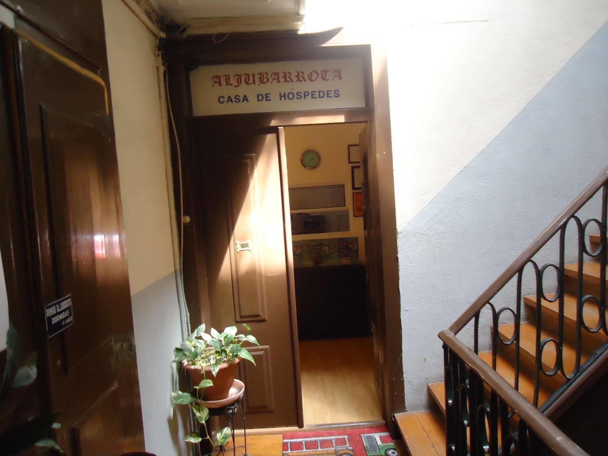 New Aljubarrota Guest House Lisboa Екстериор снимка